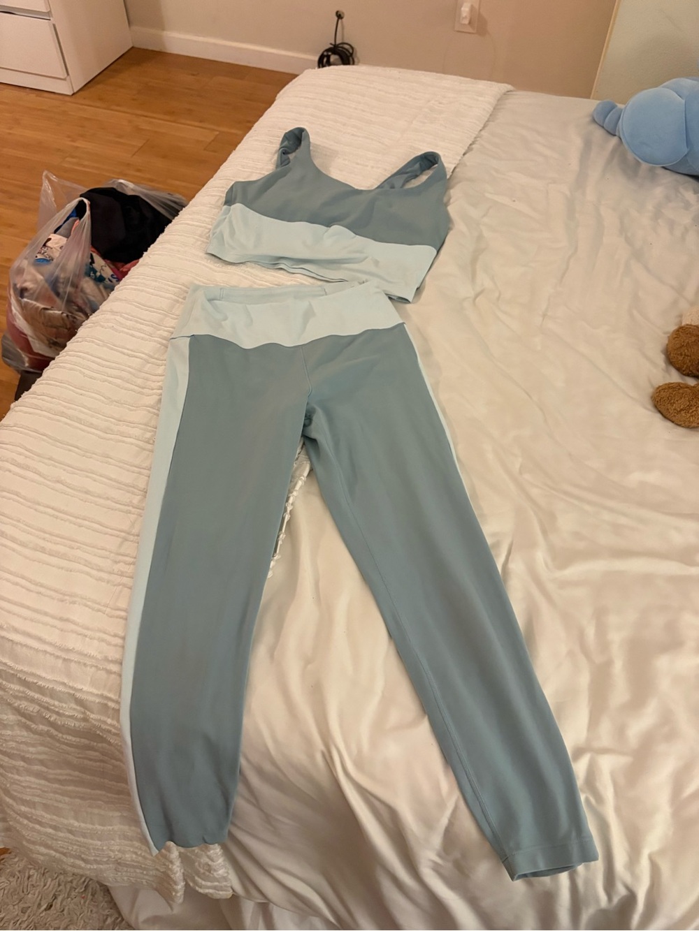 Women’s Two-Tone Light Blue Active Leggings & Crop Top Set